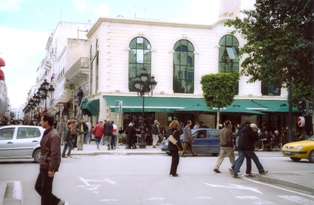 Photo du centre de Tunis rue de Marseille