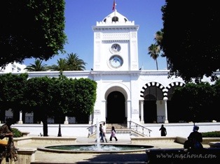 Place du gouvernement à Tunis