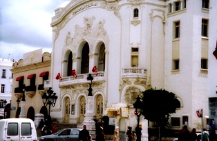 Architecture style italien du théatre municipal de Tunis